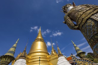 Wat Phra Kaeo, Temple of the Emerald Buddha. Bangkok, Thailand, Asia