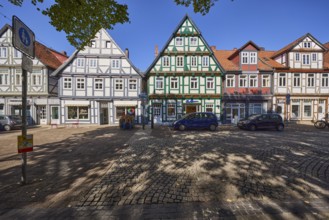 Outlet, Bahlsen GmbH und Co. KG, half-timbered houses, tree, shadow, pedestrian zone, row of