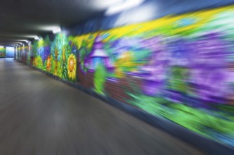 Art project by Martin Blumöhr, zoom effect, pedestrian subway Niwenhaus, Dom-Pedro-Straße, Munich,