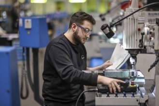 Oberhausen, North Rhine-Westphalia, Germany, Apprentices in metalworking professions. Apprentice at