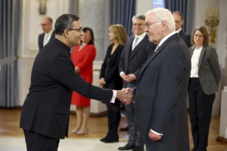 Ajit Vinayak Gupte India is received by Frank-Walter Steinmeier (President of the Federal Republic