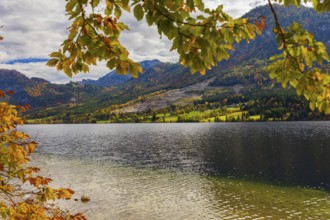 Grundlsee in autumn, salzkammergut, styria, Austria, Europe