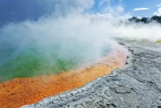 Champagne pool, Waiotapu Thermal Park, Waiotapu, Rotorua, Bay of Plenty, North Island, New Zealand,