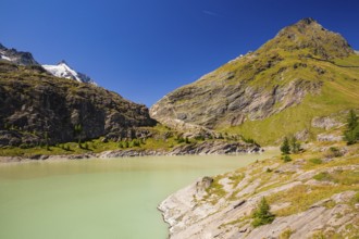 Margaritzen reservoir at the Pasterze glacier