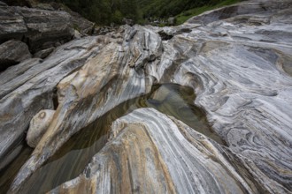 Rocks, rock structures, Verzasca River, near Lavertezzo, Verzasca Valley, Valle Verzasca, Canton