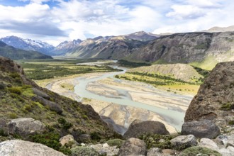 Rio de Las Vueltas, Laguna de los Tres Trail, Mount Fitz Roy, El Chaltén, Santa Cruz Province,