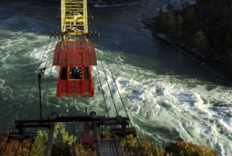 Cable car 'Whirlpool Aero Car', Rapids, falls, River, over whirlpool, Niagara River, Niagara Falls,