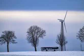 Country road, local train, wind farm, north of Lichtenau, self-proclaimed energy town, over 190