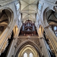 Interior view with a view of the organ, St Stephen's and St Sixtus Cathedral, Halberstadt,