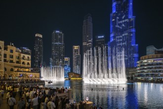 Fountain Dubai Fountain, water show at night, Dubai, United Arab Emirates, Asia