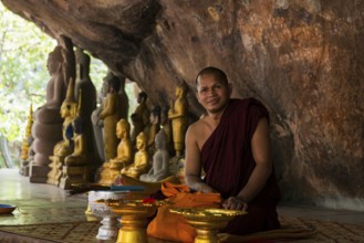 Buddhist monk, Preah Ang Thom Temple, Phnom Kulen National Park, Siem Reap, Cambodia, Asia
