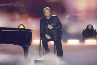 Howard Capendale at the Beatrice Egli Show in Studio Berlin Adlershof on 08.04.2025. The broadcast