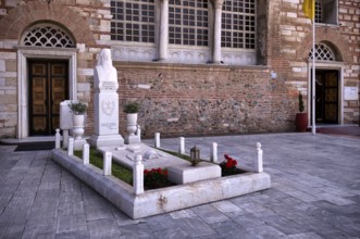 Tomb of Venevita Perón in front of the church of Hagios Demetrios, also known as Agios Dimtrios or