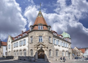 Former post office, built in 1906, today public library and residential building, Friedrich-Ebert-