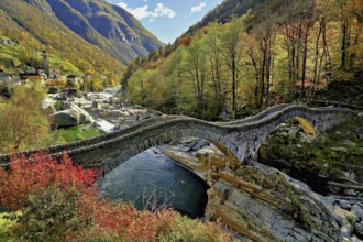Old Roman bridge Ponte dei Salti over Verzasca, Lavertezzo, Verzasca Valley, Valle Verzasca, Canton