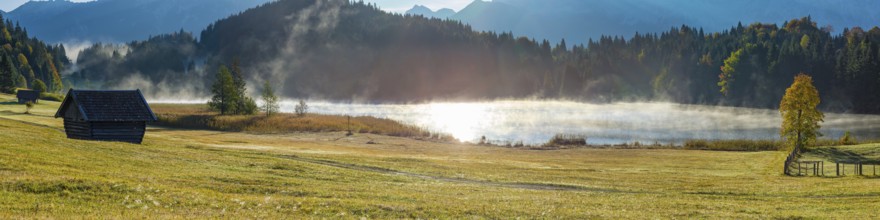 Sunrise and morning fog, Geroldsee, Klais near Mittenwald, Werdenfelser Land, Upper Bavaria,