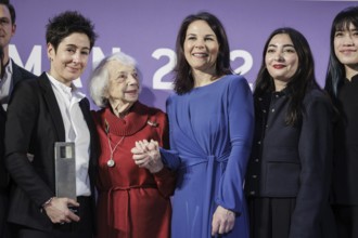 (L-R) Dunja Hayali, journalist and TV presenter, Margot Friedländer, Holocaust survivor, Annalena