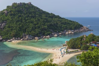 View of the holiday island Nang Yuan Island, island, tropical, tropics, landscape, bathing holiday,