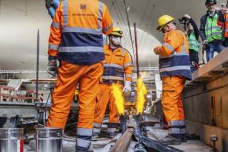 The last rails are being welded at the new main station. All the rails are now in place between