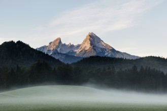 Watzmann, sunrise, Berchtesgadener Land, Upper Bavaria, Bavaria, Germany, Europe