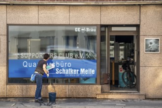 The Schalker Meile, mile of tradition, Kurt-Schumacher-Straße in Gelsenkirchen-Schalke, spring