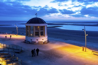 Beach promenade, bandstand, west beach, beach walk, beach, island, East Frisia, winter, season,