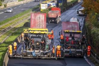 New whisper asphalt surface for the A40 motorway, in the city of Essen, direction Dortmund, 95, 000