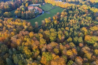 Autumn forest with the Füchtel estate, aerial view, drone, Füchtel, Vechta, Lower Saxony, Germany,