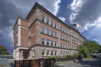 Main façade of the Sielschule, former district secondary school II, today special educational