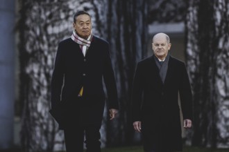 (R-L) Olaf Scholz (SPD), Federal Chancellor, and Srettha Thavisin, Prime Minister of Thailand,