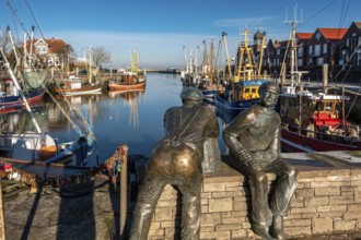 The harbour of Neuharlingersiel, East Frisia, Lower Saxony, fishing boats, fishing cutter,