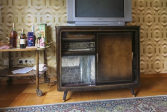Lost Places, abandoned house, vacant building, old-fashioned furniture, good parlour, living room