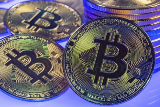 Bitcoin, cryptocurrency, symbol coin, optical placeholder for the digital currency
