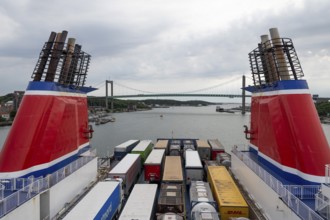 Large Stenaline car ferry leaves harbour, Eriksberg, Gothenburg, Sweden, Europe