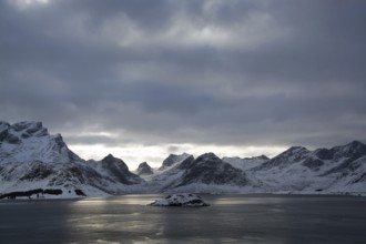 Landscape on the Lofoten in Norway in winter, Lofoten, Norway, Scandinavia, Europe