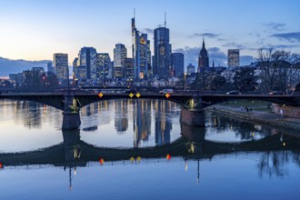Skyline of the city centre of Frankfurt am Main, river Main, dusk, Ignatz-Bubis-Brücke, Hesse,