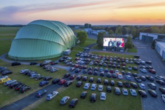 Drive-in cinema at Essen/Mülheim Airport Motor Movies, temporary film screening, at the WDL airship