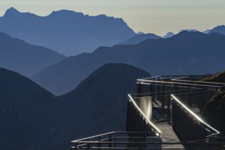 Sunrise, Nordwandsteig on the Nebelhorn, 2224m, Allgäu Alps, Allgäu, Bavaria, Germany, Europe