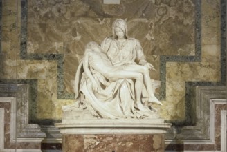 Pieta by Michelangelo, St Peter's Basilica, San Pietro in Vaticano, Basilica of St Peter in the