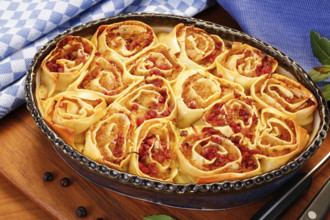Swabian cuisine, Swabian doughnuts in a casserole dish, Swabian pasta sack, stuffed pasta pancakes