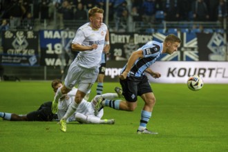 Football 3rd division, season 2024/25, matchday 12: Waldhof Mannheim against SV Wehen-Wiesbaden. On
