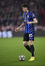 Alessandro Bastoni Inter Milan (95) Action on the ball Champions League, Allianz Arena, Munich,