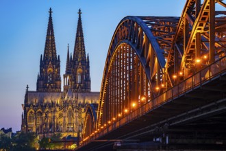 Cologne Cathedral, has been shining in new light since Easter 2025, the old metal halide lamps have