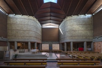 Interior of the Heilig Kreuz Church, opened in 1964, Jahnstr. 41, Weißenburg, Middle Franconia,