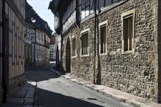 Narrow alley with half-timbered houses in the old town, UNESCO World Heritage Site, Goslar, Lower