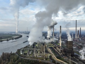 Duisburg, Ruhr area, North Rhine-Westphalia, Germany, ThyssenKrupp Steel Europe, steelworks with