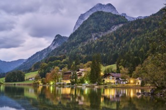 Hintersee in autumn colours, Ramsau, Berchtesgaden National Park, Berchtesgadener Land district,
