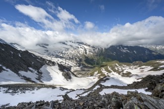 View of mountain landscape with snow-covered and glaciated peaks at Schlegeisgrund, summit of