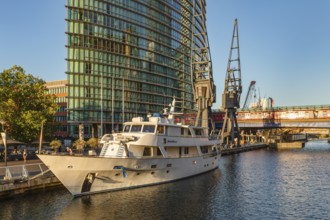 West Quay at Crossrail Station, Canary Wharf, London, England, United Kingdom, London, South of