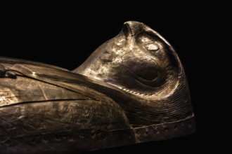 Lid of the falcon-headed coffin of Sheshonq II from the exhibition: Ramses the Great and the Gold